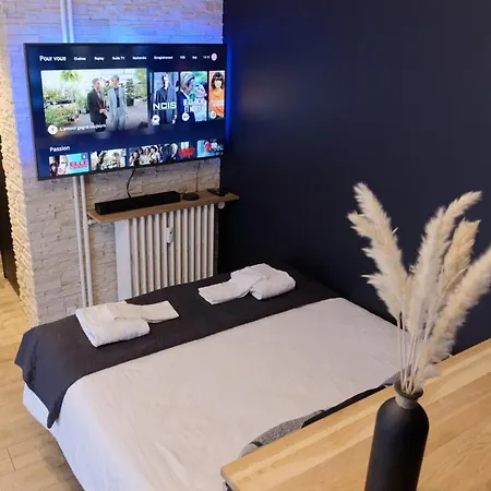 & - Balneo - Queen Size - Cocooning Apartment